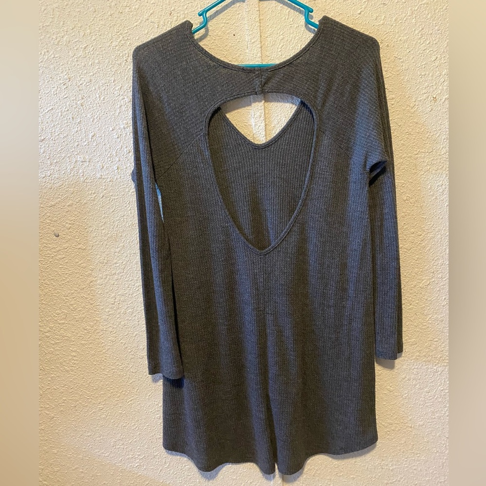 Lightweight Sweater - Picture 3 of 4